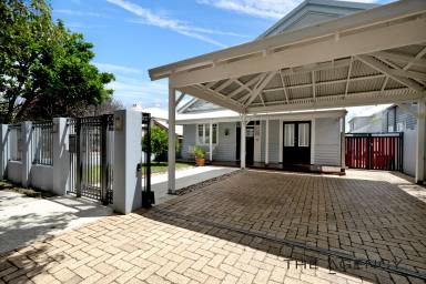 House For Sale - WA - Victoria Park - 6100 - Character, space and lifestyle this property has it all  (Image 2)