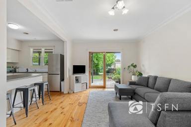 House For Sale - VIC - North Bendigo - 3550 - Charming Weatherboard Home in Prime Central Location  (Image 2)