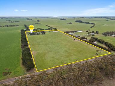 Lifestyle Auction - VIC - Vite Vite North - 3325 - The Country Life  (Image 2)