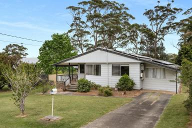 House For Sale - NSW - Erowal Bay - 2540 - Coastal Charm on 954sqm  (Image 2)