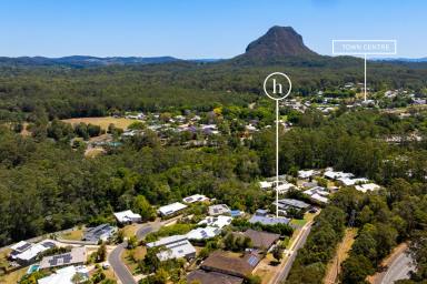 House For Sale - QLD - Pomona - 4568 - Spacious Modern Home with Pool & Shed (Image 2)