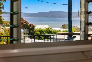 House For Sale - QLD - Boreen Point - 4565 - Lakeside Dual Living with North-Facing Water Views (Image 2)