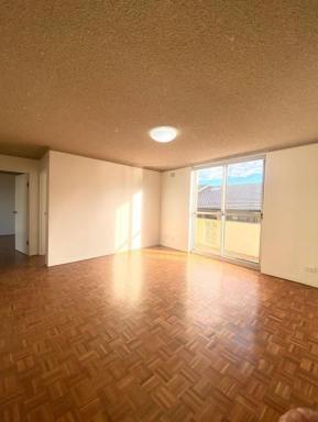 Unit For Lease - NSW - Wareemba - 2046 - Oversized 2-bedroom apartment next to city bus  (Image 2)