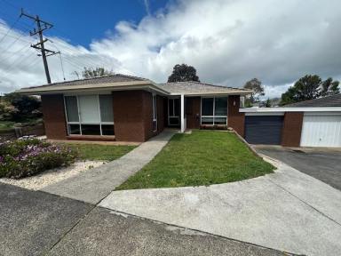 House Leased - VIC - Warragul - 3820 - Three Bedroom unit  (Image 2)
