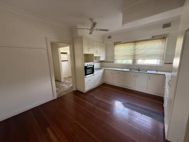 House For Lease - NSW - Grafton - 2460 - Low-Set Family Home in Westlawn on a Flat Block  (Image 2)