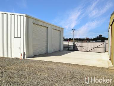 Industrial/Warehouse Sold - NSW - Inverell - 2360 - SOLD BY LJ HOOKER INVERELL  (Image 2)