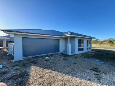 House Sold - NSW - Old Bar - 2430 - BRAND NEW HOME SOLD OFF MARKET  (Image 2)