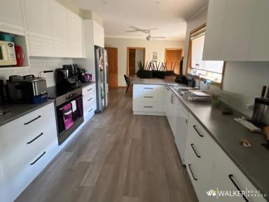 House For Lease - VIC - Kyabram - 3620 - $410.00 per week  (Image 2)