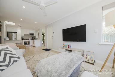 House For Sale - WA - Hamersley - 6022 - Start Smart — Stylish & Ready to Go  (Image 2)