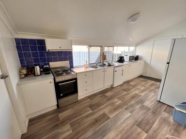 House For Lease - NSW - Grafton - 2460 - FULLY FURNISHED AMAZING SPACE IN THE CBD  (Image 2)