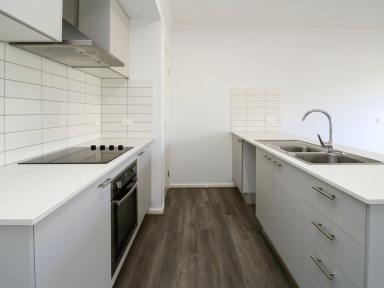 House For Sale - VIC - Bairnsdale - 3875 - FRESHLY BUILT & READY TO MOVE IN  (Image 2)