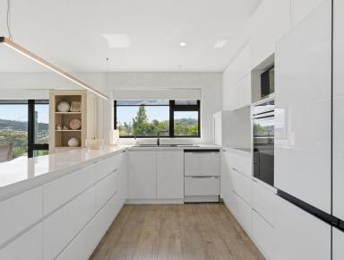 House For Sale - TAS - Rose Bay - 7015 - Stunning Views, Modern Living (Image 2)