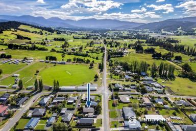 House For Sale - TAS - Ranelagh - 7109 - Private, Peaceful and Perfectly Positioned  (Image 2)