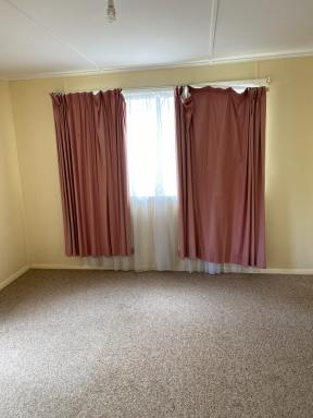 House For Lease - TAS - Queenstown - 7467 - Charming Family Home in Queenstown TAS  (Image 2)