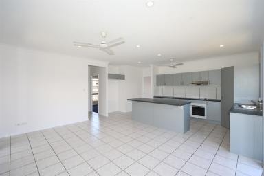 House For Lease - QLD - Edmonton - 4869 - Fully Air Conditoned Family Home - Walking Distance to School and Shops  (Image 2)