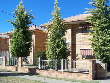 Unit For Sale - NSW - Moree - 2400 - INVEST, OCCUPY OR HOLIDAY?  (Image 2)