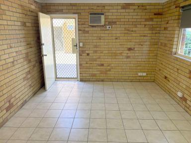 Unit For Sale - NSW - Moree - 2400 - INVEST, OCCUPY OR HOLIDAY?  (Image 2)