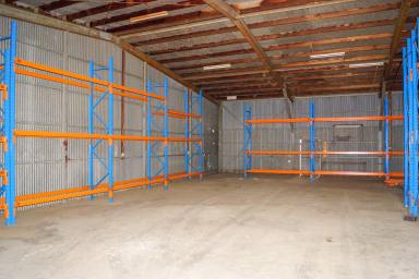 Industrial/Warehouse For Lease - VIC - Horsham - 3400 - Office/Warehouse Complex Melb/Adelaide Highway - Horsham  (Image 2)