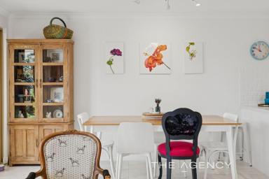 Townhouse Sold - WA - Joondanna - 6060 - Stylish, Modern Living with Unbeatable Convenience! (Image 2)