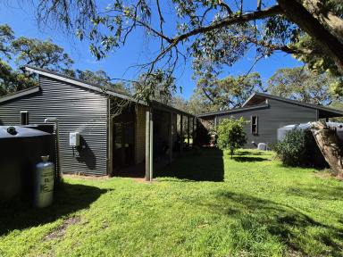 House For Sale - VIC - Tarwin Lower - 3956 - Tranquil Escape Ideal as Holiday Accommodation or a Permanent Getaway close to Liptrap  (Image 2)