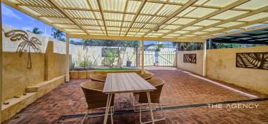 Unit For Sale - WA - Kalbarri - 6536 - Great Entertainer  (Image 2)