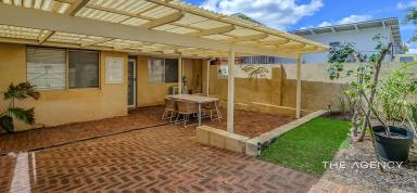 Unit For Sale - WA - Kalbarri - 6536 - Great Entertainer  (Image 2)