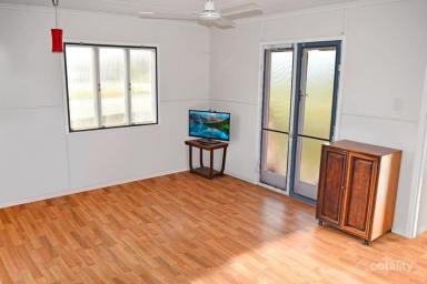 House For Sale - QLD - Goomeri - 4601 - Goomeri Renovator  (Image 2)