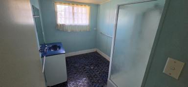 House For Sale - QLD - Ingham - 4850 - 4 BEDROOM HOME OVERLOOKING PARKLAND - ANOTHER FOR THE RENOVATOR!  (Image 2)