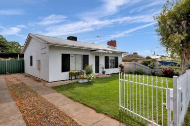 House For Sale - VIC - Mildura - 3500 - Renovated Home In Prime Central  Location  (Image 2)