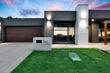 House For Sale - VIC - Mildura - 3500 - A Cut Above - Elegant Family Home in the Fairways  (Image 2)