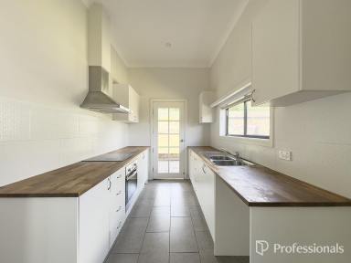 House For Lease - NSW - East Tamworth - 2340 - 298 Armidale Road EAST TAMWORTH  (Image 2)