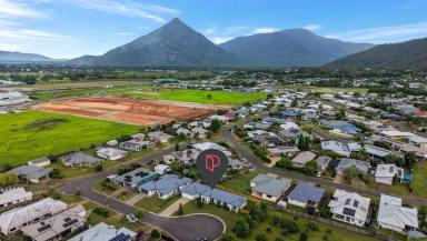 House For Sale - QLD - Gordonvale - 4865 - ALL THE LIVING SPACE YOU WANT.....AND ALL SPLIT SYSTEM AIR CONDITIONING  (Image 2)