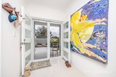 House For Sale - WA - Yanchep - 6035 - Exclusive beachside Capricorn Estate location  (Image 2)