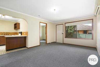 Block of Units For Sale - NSW - North Albury - 2640 - INVESTMENT OPPORTUNITY - FULL UNIT COMPLEX  (Image 2)