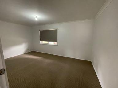 Unit For Lease - NSW - Denman - 2328 - Roomy Two Bedroom Unit  (Image 2)