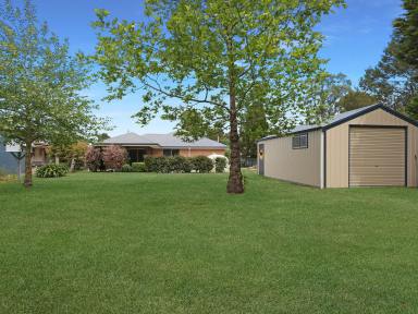 House For Sale - NSW - Moss Vale - 2577 - Family Home With Potential (Image 2)