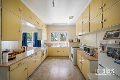 House For Sale - TAS - Poatina - 7302 - Peaceful Living in Picturesque Poatina  (Image 2)