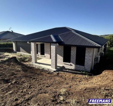 House For Lease - QLD - Kingaroy - 4610 - Brand New 4 Bedroom Home with Elevated Views - Hospital Hill  (Image 2)
