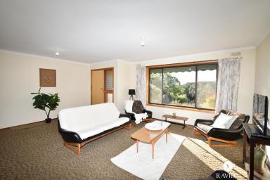 House For Sale - VIC - Beechworth - 3747 - A Quiet Location with Nature at Your Doorstep  (Image 2)