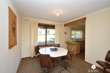 House For Sale - VIC - Beechworth - 3747 - A Quiet Location with Nature at Your Doorstep  (Image 2)