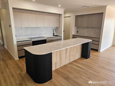 House For Sale - VIC - Kyabram - 3620 - Brand New! - Quality Tradesman Built  (Image 2)