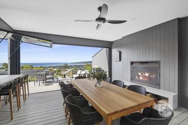 House For Sale - VIC - Dromana - 3936 - Distinguished Design With Incredible Bay Views  (Image 2)