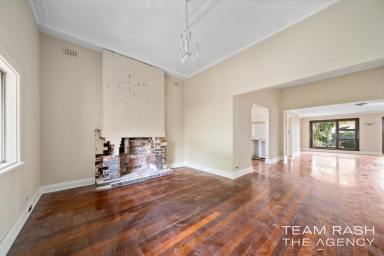 House For Sale - WA - Bedford - 6052 - Renovator’s Dream  (Image 2)