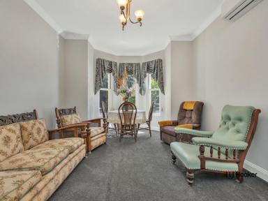 House For Sale - NSW - Moama - 2731 - Luxury, Lifestyle, and a Little Slice of Moama Magic  (Image 2)