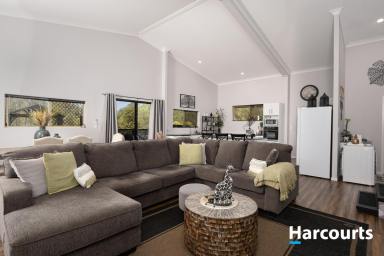 House For Sale - QLD - Redridge - 4660 - SHED HOME - 1.6 ACRES - TOWN WATER (Image 2)