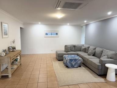 House For Sale - WA - Wandina - 6530 - 67 Barrett Drive, Wandina 4 Bedrooms | 2 Bathrooms | Study  (Image 2)