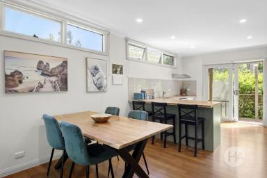 House For Sale - VIC - Merricks Beach - 3926 - Relaxed Coastal Living Just Moments From The Beach  (Image 2)