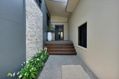 House For Sale - QLD - Blacks Beach - 4740 - STUNNING FAMILY OASIS (Image 2)