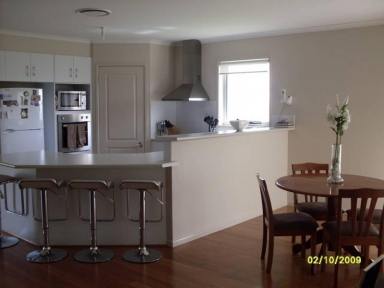 House For Lease - NSW - Raymond Terrace - 2324 - BEAUTIFUL AND SPACIOUS HOME!!  (Image 2)