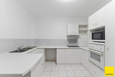 Unit Leased - QLD - Parramatta Park - 4870 - Spacious ground floor unit close to CBD (Image 2)